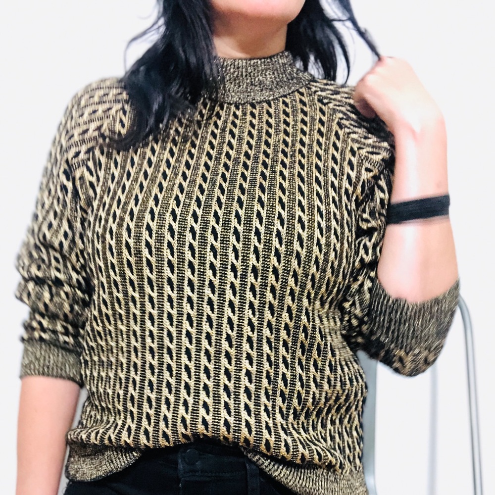 Vintage Cable Knit Gold and black Sweater - Picture 9 of 9